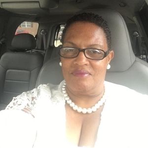 Meet your Posher, Antoinette